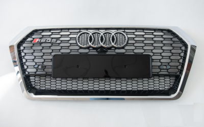Решетка радиатора Audi Q5 RSQ5 черная + хром рамка (2017-...)