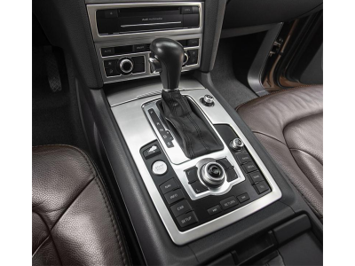 Комплект накладок передней панели салона для Audi Q7 (2010-2015)