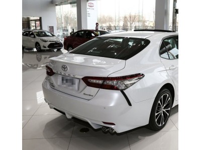 Спойлер на Toyota Camry 70 (ABS-пластик)