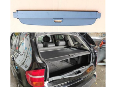 Задняя накладка (шторка, полка) багажника BMW X5 F15